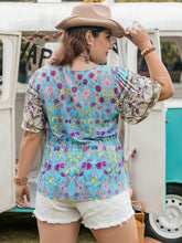 Load image into Gallery viewer, Plus Size Ruched Lace Detail Printed V-Neck Short Sleeve Blouse

