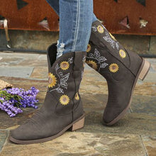 Load image into Gallery viewer, Sunflower Embroidered Block Heel Boots
