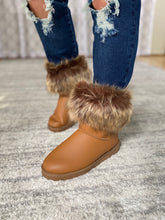 Load image into Gallery viewer, My Cozy &amp; Warm Boots
