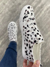 Load image into Gallery viewer, My Dots Babalu Shoes
