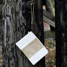 Load image into Gallery viewer, The Gold Shimmer Clutch

