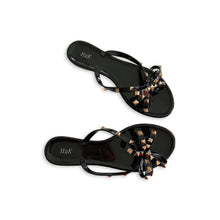 Load image into Gallery viewer, Bow-Youtiful Sandals in Black
