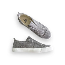 Load image into Gallery viewer, My Gray Tweed Babalu Shoes
