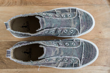 Load image into Gallery viewer, My Camo Babalu Shoes
