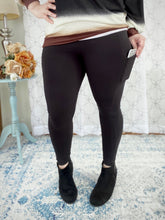 Load image into Gallery viewer, On The Go Leggings in Black

