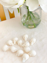 Load image into Gallery viewer, Go Smudge Yourself Mini Skull Wax Melts

