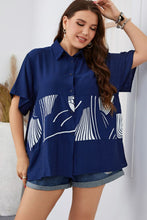 Load image into Gallery viewer, Plus Size Printed Flutter Sleeve Shirt
