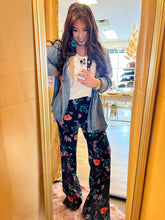 Load image into Gallery viewer, Floral Flare Pants
