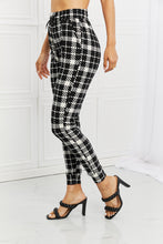 Load image into Gallery viewer, Leggings Depot Stay In Full Size Printed Joggers

