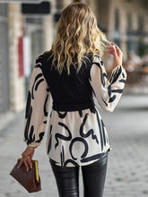 Load image into Gallery viewer, Two-Tone Long Puff Sleeve Blouse
