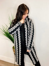 Load image into Gallery viewer, Knit Print Cardi
