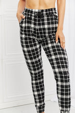 Load image into Gallery viewer, Leggings Depot Stay In Full Size Printed Joggers
