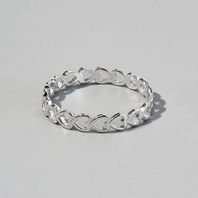 Load image into Gallery viewer, 925 Sterling Silver Heart Link Ring
