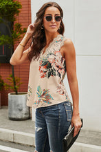 Load image into Gallery viewer, Lace Detail Printed V-Neck Tank
